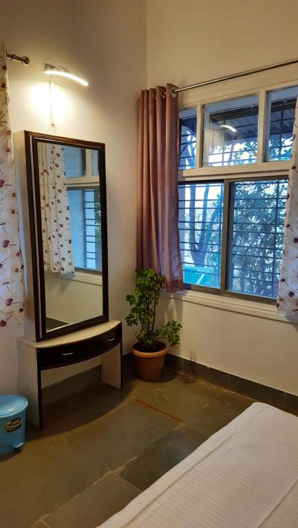 Three-bedroom villa at Shalgar Villa homestay, Kaas Satara, view 14