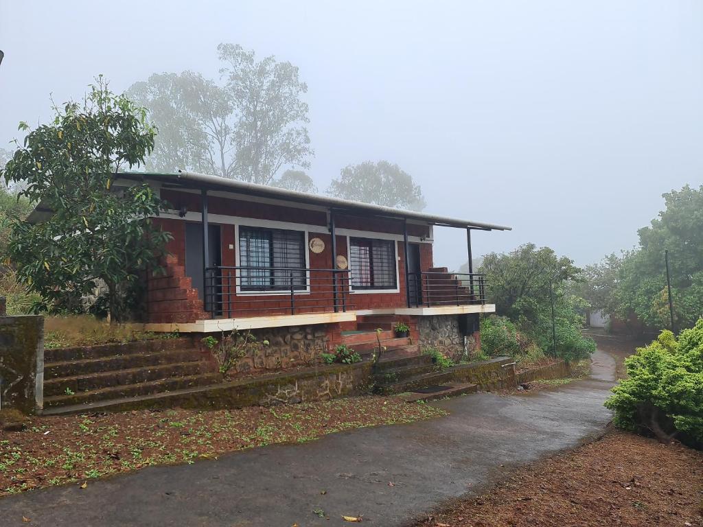 One-bedroom valley view stay at Shalgar Villa, Kaas Satara, view 3